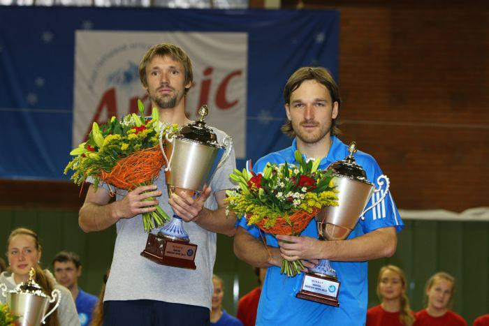 Juška ar Pavlovu izcīna trešo dubultspēļu titulu sezonā
