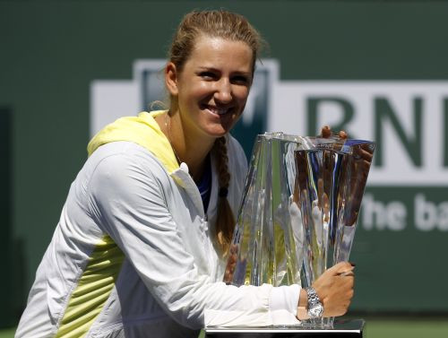 Azarenka sadarbosies ar bijušo ranga līderi Amēliju Moresmo