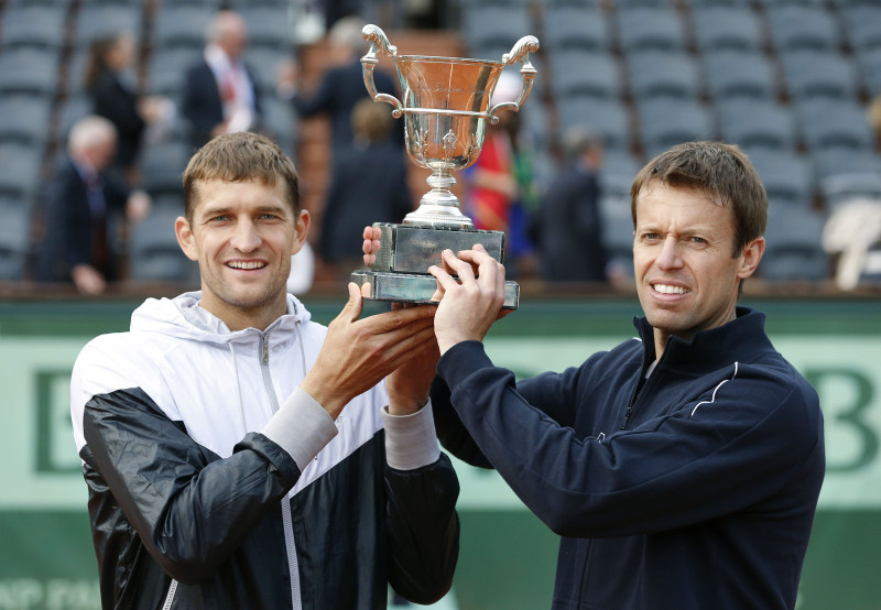 Nestors un Mirnijs aizstāv "French Open" titulu