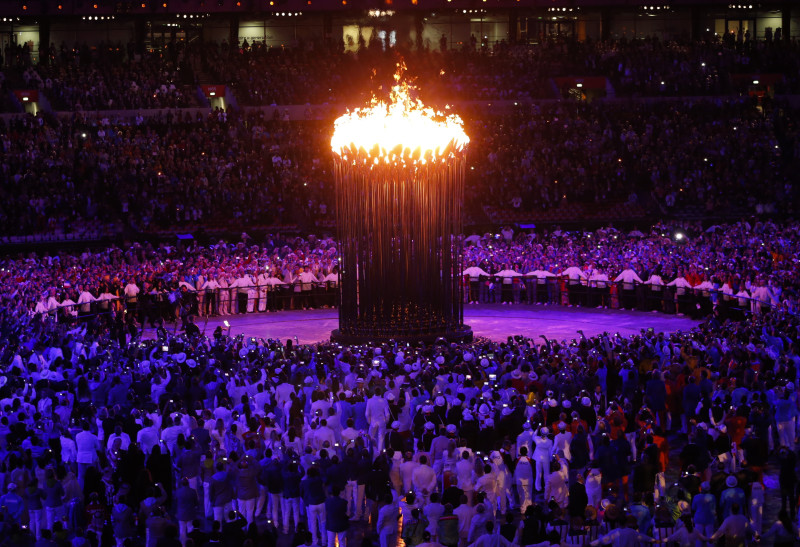 Krāšņā ceremonijā atklāta Londonas olimpiāde