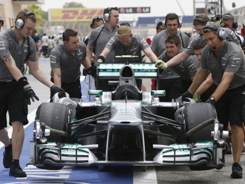 "Mercedes" varētu atgriezties "Indy 500" un Lemānā