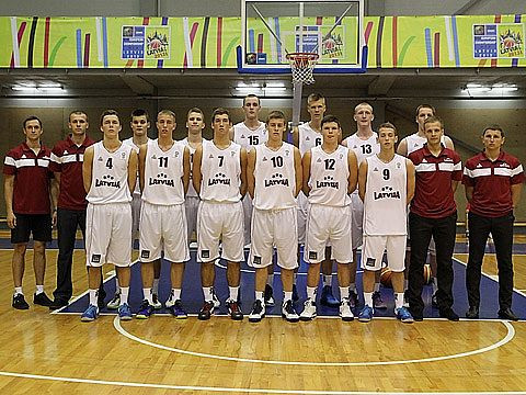 Latvijas U18 izlase atbalstīs U20 valstsvienību Eiropas čempionāta zelta spēlē