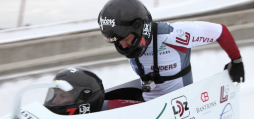 Žaļims un komanda šodien startēs Eiropas bobsleja kausā