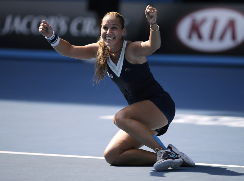 Cibulkova "saplosa" arī Radvaņsku un pirmo reizi spēlēs "Grand Slam" finālā