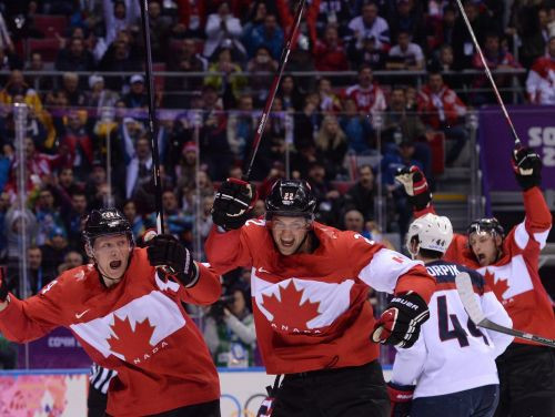 Olimpiskajai čempionei Kanādai finālam pietiek ar vieniem vārtiem
