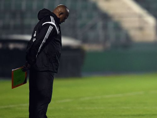 Nigērijas treneris kritizē federāciju: "Inventāru treniņiem pirku par savu naudu"