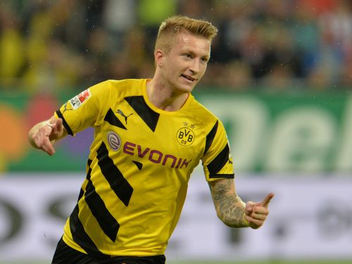 Divi ātri gūti vārti sekmē Dortmundes pirmo uzvaru sezonā