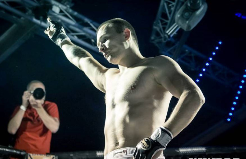 MMA cīkstoņi Skujiņš un Jemeļjanovs izcīna uzvaras Vācijā