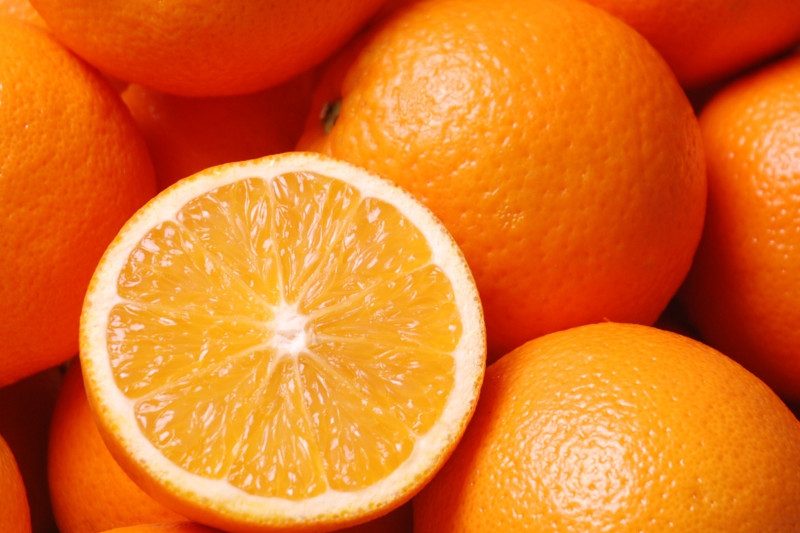 Olu apelsīnu diēta (mīnus1 kg dienā)