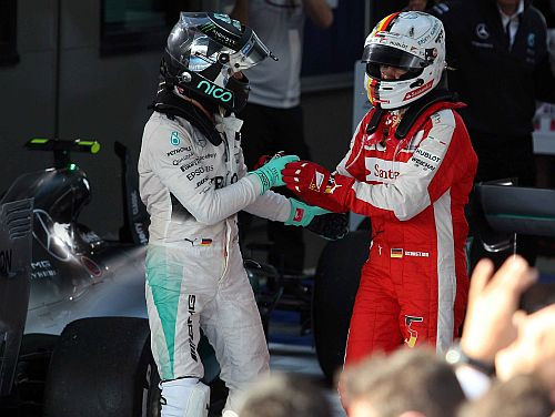 Rosbergs oficiāli ielūdz Fetelu uz "Mercedes" izjautāšanu