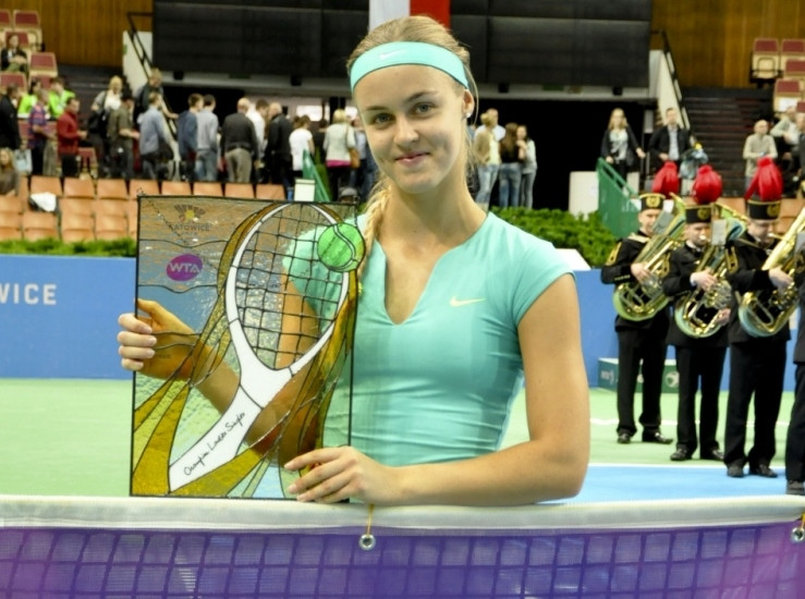 Šmiedlova Katovicē izcīna pirmo WTA titulu