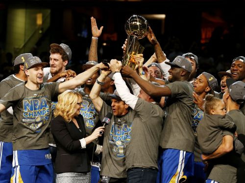 Goldensteitas "Warriors" pēc 40 gadu pauzes kļūst par NBA čempioni