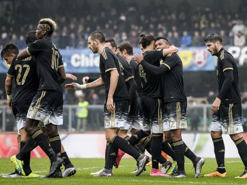 ''Juventus'' rekorda atkārtojums, el Šāravi debitē ar vārtiem