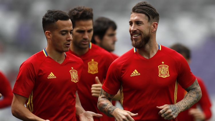 "Euro 2016" cīņās iesaistās Spānija, E grupā favorītu mačs