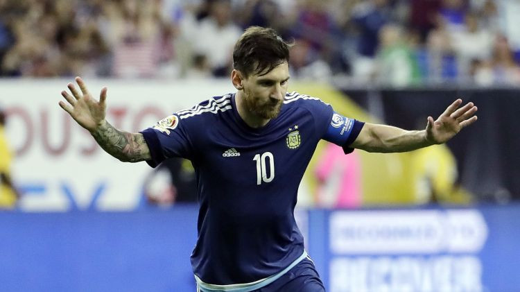 "Copa America" fināls: Mesi un Argentīna pēc revanša pret Čīli