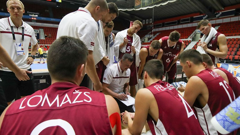 Latvijas U20 izlase zaudē Itālijai un finišē sestajā vietā