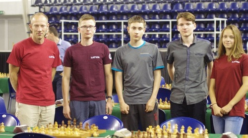 Latvijas izlasei debijā 26.vieta pasaules jauniešu olimpiādē šahā