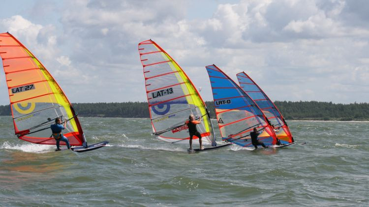 Šonedēļ Liepājā notiks Eiropas čempionāts vindsērfingā  "Formula Windsurfing" klasē