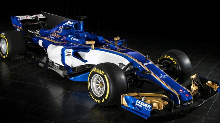 "Sauber" jaunajam F1 auto arī jauns krāsojums