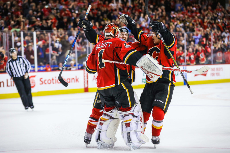 "Flames" uzvaru sērijas rekords, Maršānam "hat-trick" vienā trešdaļā