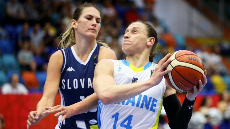 Slovākija apspēlē Ukrainu un pirmoreiz kopš 2009. gada iekļūst 1/4 finālā