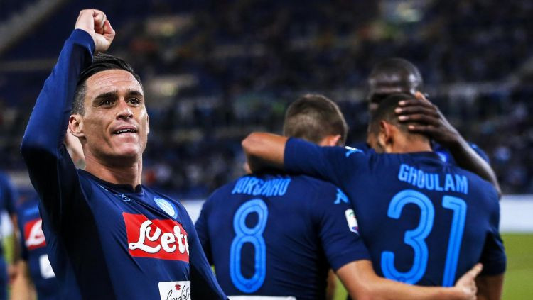 "Juventus" pieveic "Fiorentina", "Napoli" atspēlējas un otrajā puslaikā satriec "Lazio"