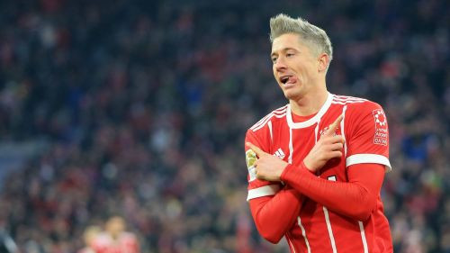 "Bayern" sit savos vārtos, tomēr Levandovskis nodrošina uzvaru