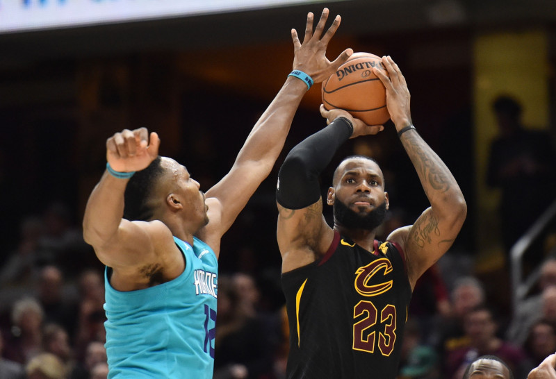 Lebronam triple-double, "Cavaliers" septītā uzvara pēc kārtas