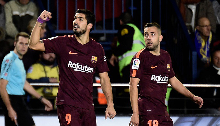 "Barcelona" vairākumā nospiež "Villarreal" - Svaresam un Mesi pa vārtiem