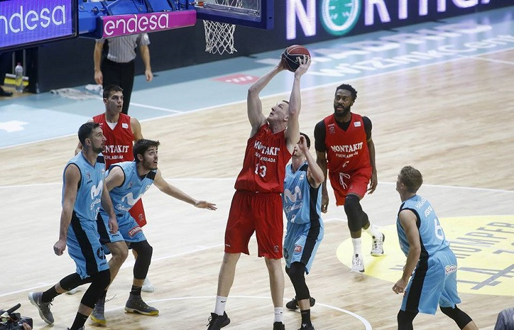 Šmitam pirmais "double-double" ACB līgā un uzvara Burgosā