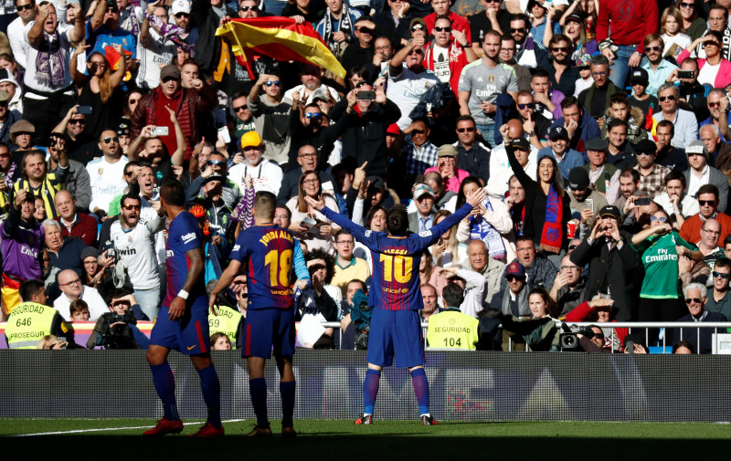 "Barcelona" sadragā Madridi, mazinot "La Liga" intrigu