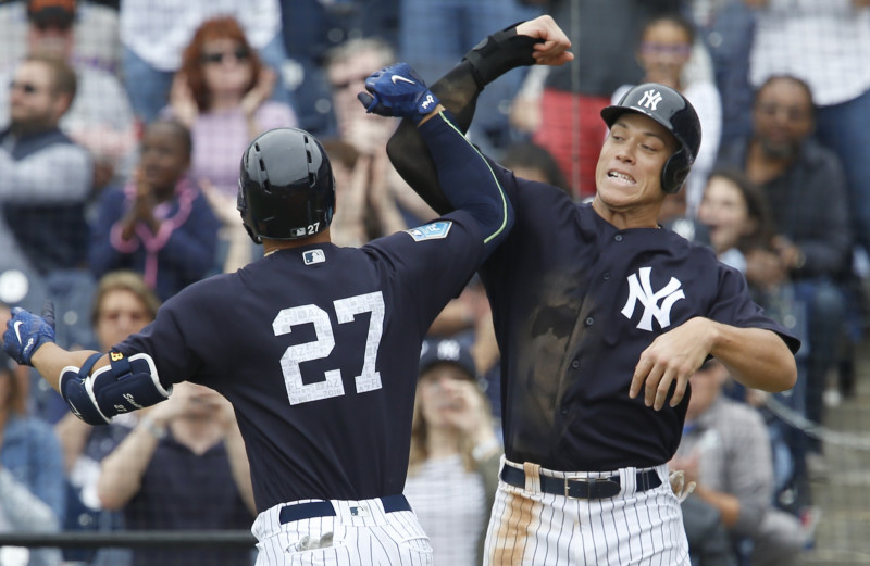 Stentons gūst pirmo "Home run" Ņujorkas "Yankees" sastāvā