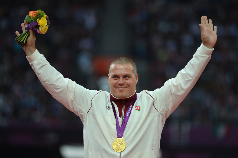 Olimpiskais čempions vesera mešanā Parss pieķerts dopinga lietošanā