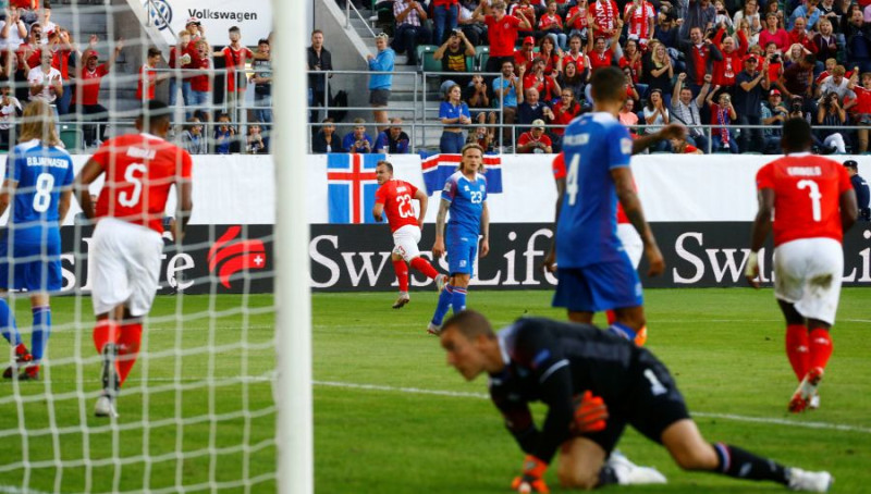 Šveice Nāciju līgā sadragā Islandi ar 6:0