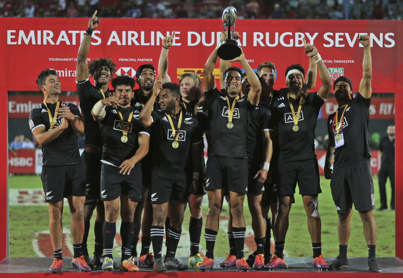 ASV pārsteidz, pēc astoņu gadu pārtraukuma Dubaijā uzvar Jaunzēlande