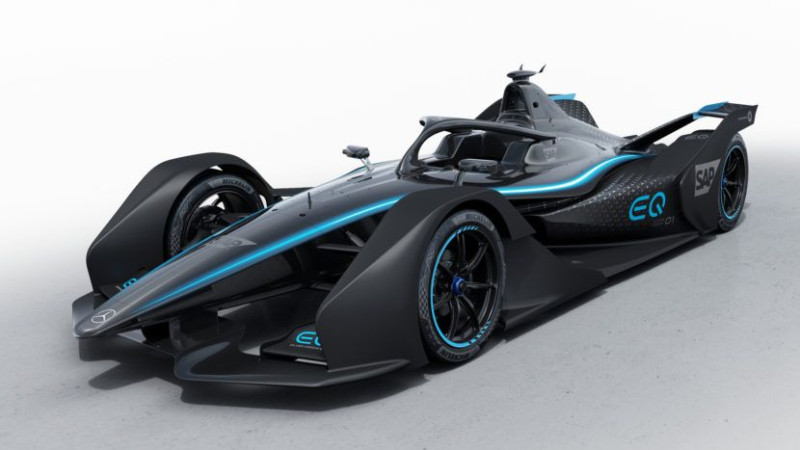 "Mercedes" pirms debijas atrāda savu pirmo "Formula E" sacīkšu auto