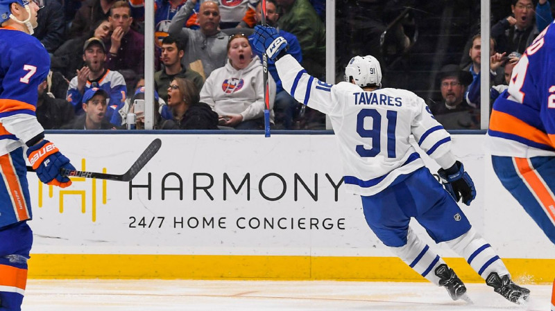 Tavaress pirmoreiz iemet pret "Islanders" un ieved "Maple Leafs" play-off