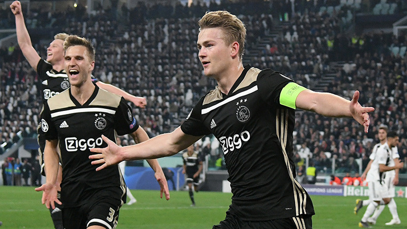Pasaka turpinās: "Ajax" no Čempionu līgas izsit arī "Juventus"