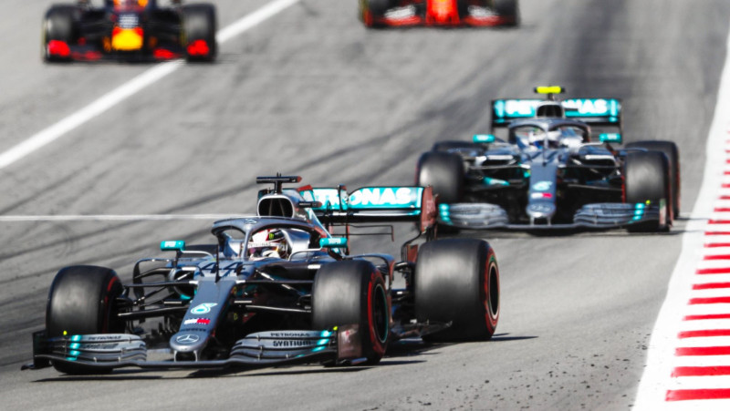 "Mercedes" dēļ varētu izjukt plāns par kvalifikācijas sacīkstēm jau šajā F1 sezonā