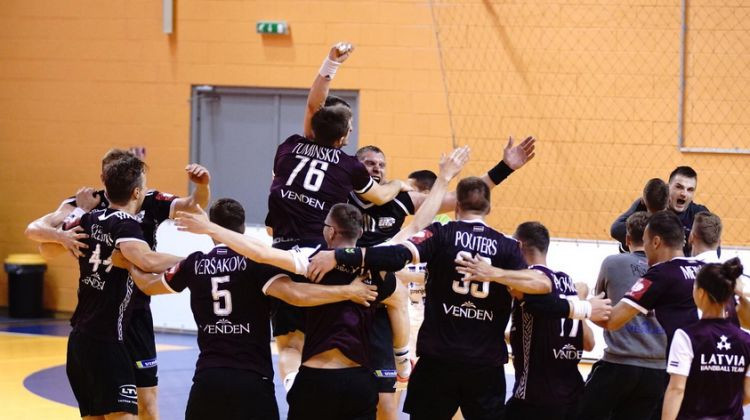 Latvija pirmo reizi vēsturē iekļūst Eiropas čempionātā, Krištopānam 13 vārti