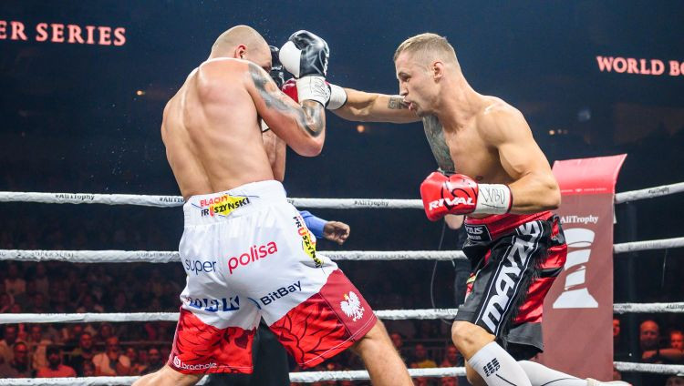 WBC noņem jostu no Brieža cīņas un nozīmē titulcīņu Glovackim un Makabu