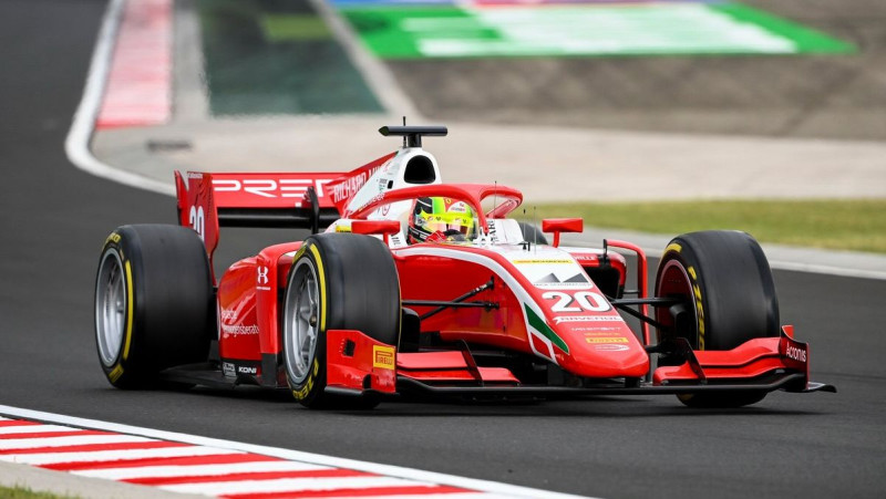 "Ferrari" grib redzēt straujāku Mika Šūmahera progresu ceļā uz F1