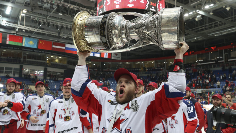 Algu griesti un ierobežojumi: ar CSKA un "Ak Bars" dueli startēs KHL sezona
