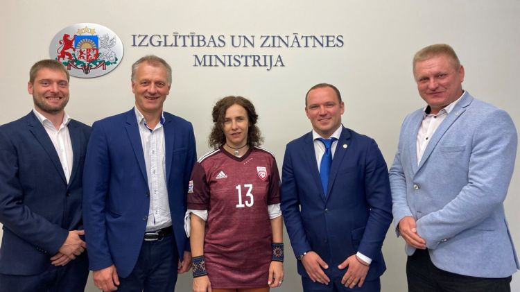 LFF vadība ar Šuplinsku pārrunā Latvijas futbola attīstības plānus