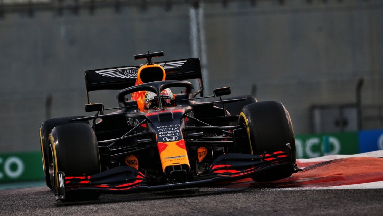 F1 sezona beidzas ar Verstapena uzvaru un "McLaren" trešo vietu Konstruktoru kausā