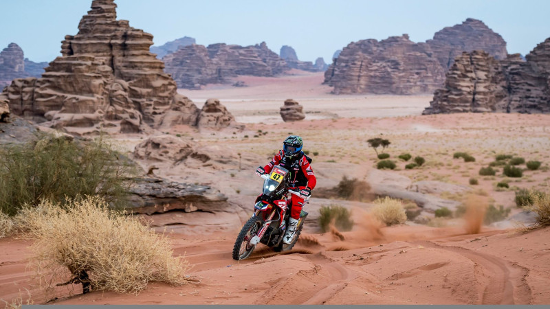 Dakaras rallijā triumfē Benavidess, lietuviešu motosportists uzvar savā klasē