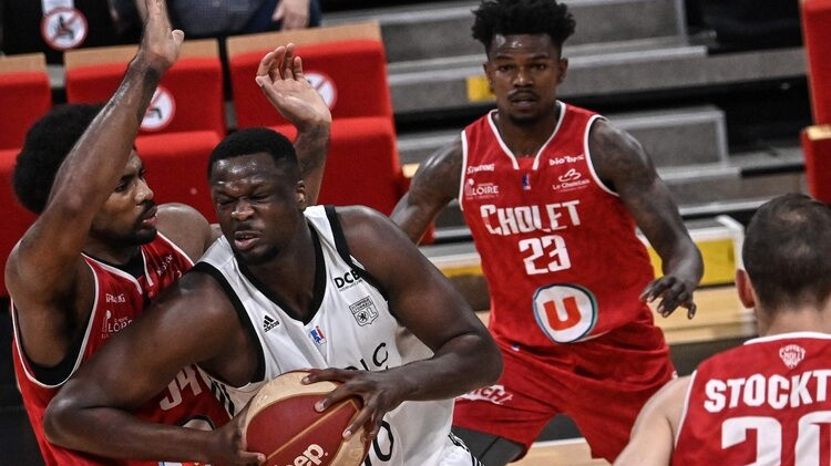 Francijas čempionāta basketbolisti plāno boikotēt izslēgšanas spēles