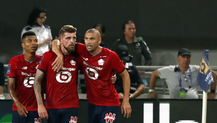 Francijas čempione "Lille" atņem PSG arī Superkausu, Izraēlas publika izsvilpj Hakīmi