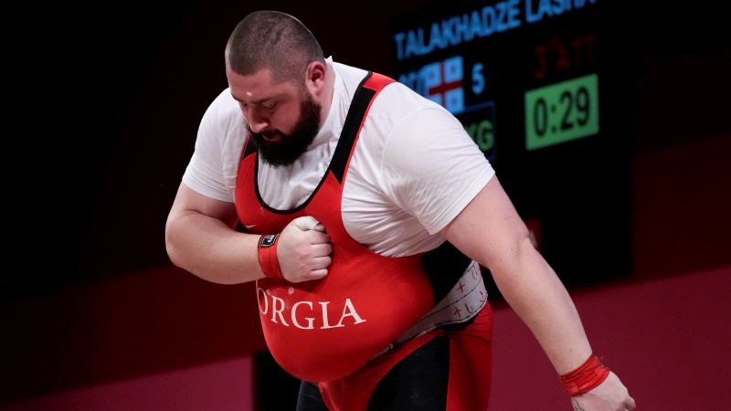 Pēdējais zelts svarcelšanā Gruzijai - Talahadze labo sev piederošos pasaules rekordus