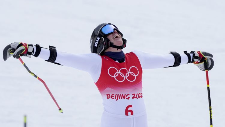 Hektore pirmo reizi karjerā kļūst par olimpisko čempioni milzu slalomā